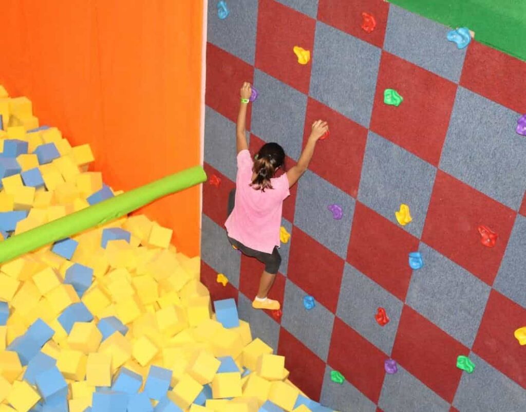 skyjumper trampoline park gurgaon image